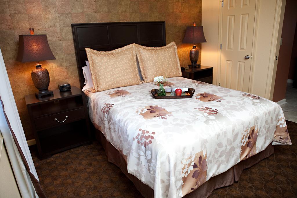 The Colonies At Williamsburg Hotel Room photo