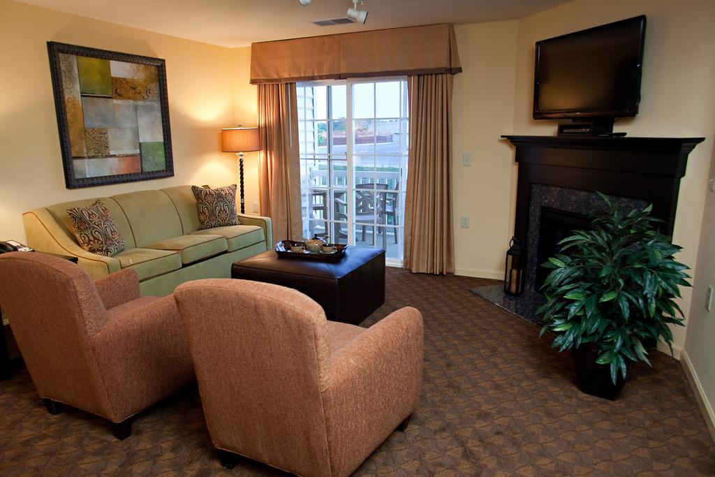 The Colonies At Williamsburg Hotel Room photo